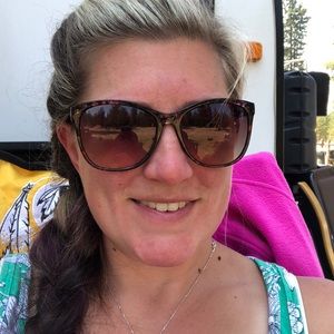 Meet your Posher, Colleen